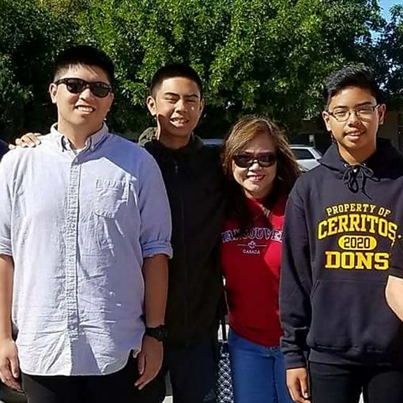 Meet your Posher, Lisa - Picture 5 of 8